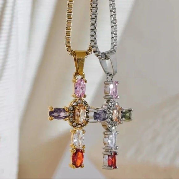 Anthropologie Cross 18K Gold Stainless Steel Waterproof Necklace - Picture 14 of 15